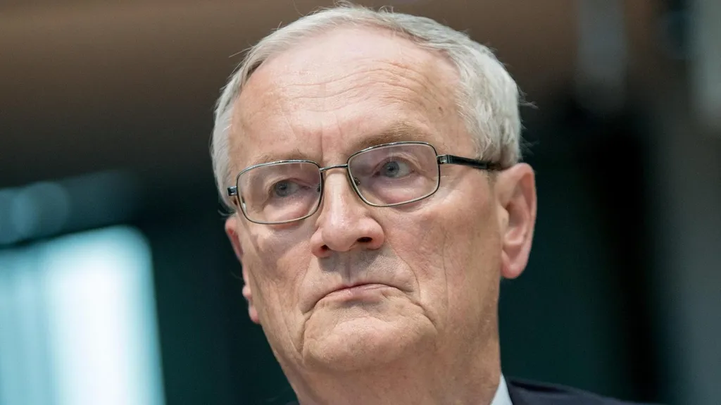 Former BND chief August Hanning