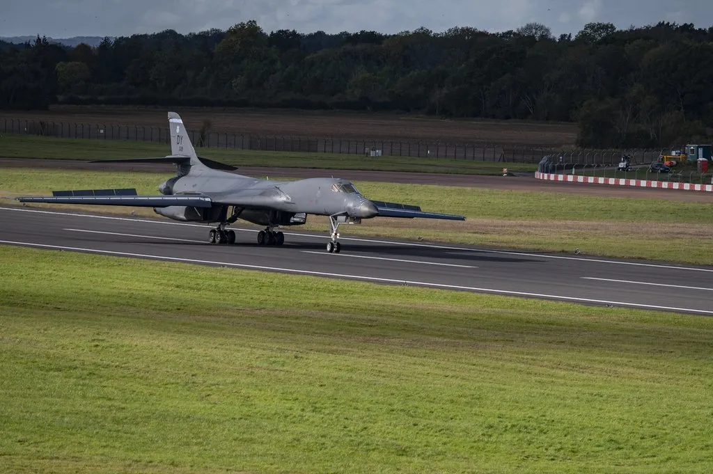A B-1B Lancer bomber lands at RAF Fairford in Gloucestershire, England