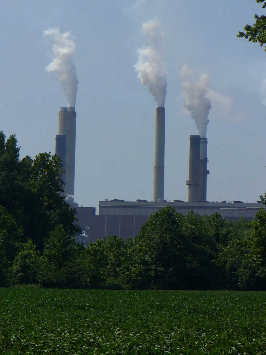 Gibson Generating Station coal plant in Indiana; the project would repurpose a similar former coal-plant site in Sullivan County, Indiana, for a 960 MW advanced nuclear facility