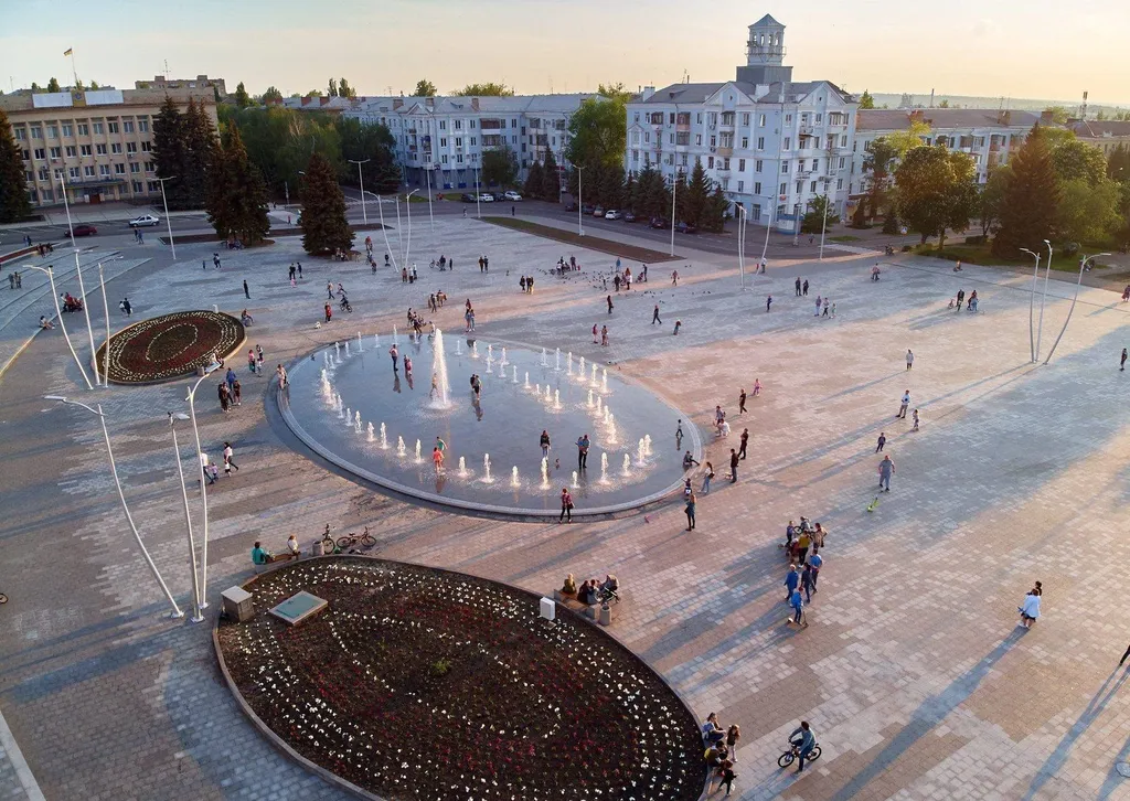 Myru Square in Kramatorsk, Donetsk Oblast, Ukraine — a city-square file photo of the struck city (not the strike site), photographed in July 2019.
