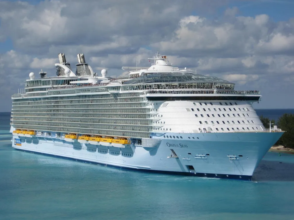 The Royal Caribbean cruise ship Oasis of the Seas entering the port at Nassau, Bahamas.