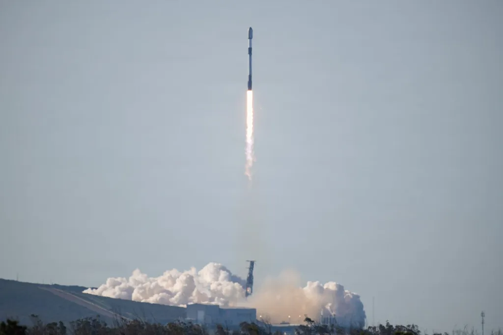 A SpaceX Falcon 9 rocket lifts off from Space Launch Complex 4-East at Vandenberg Space Force Base