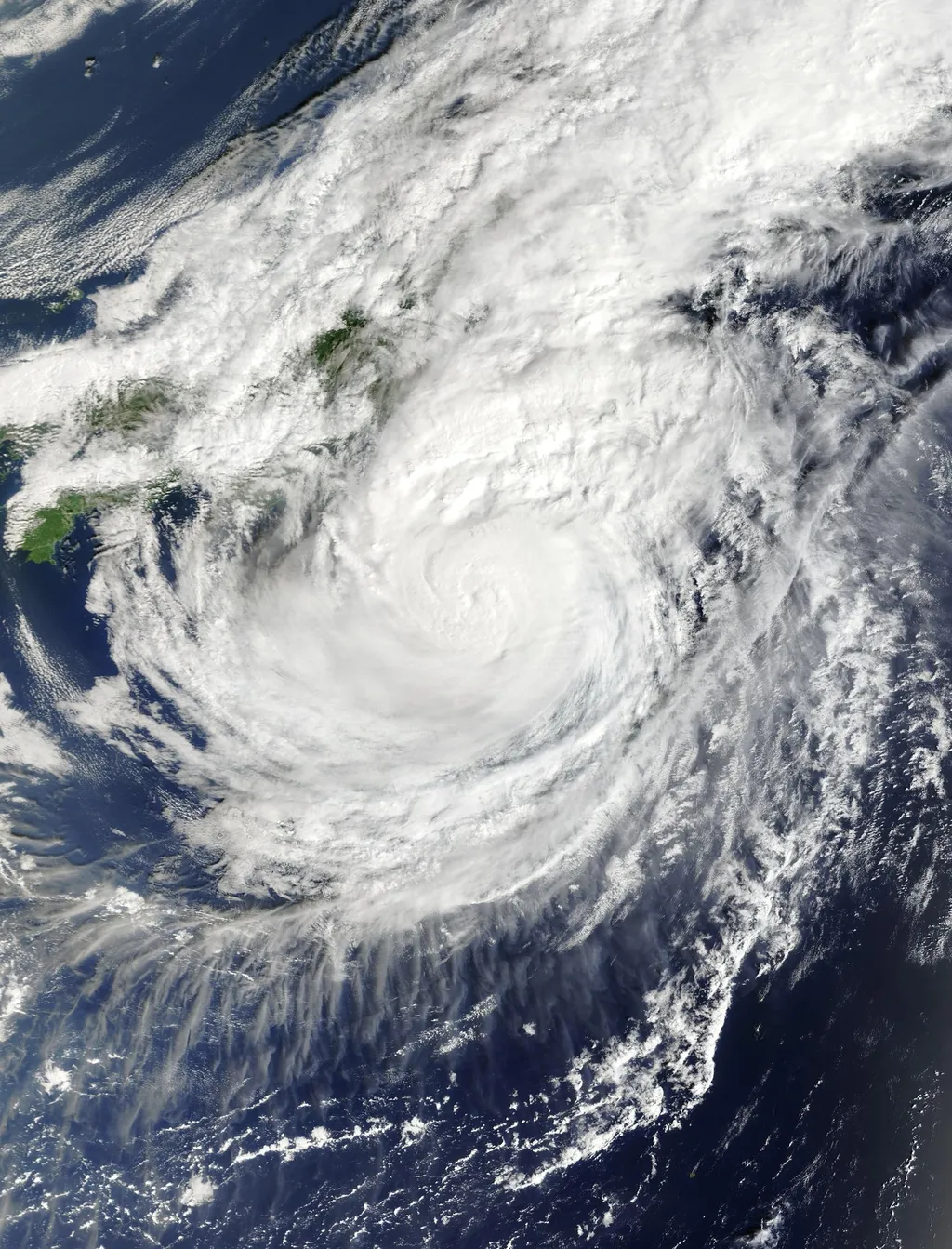 Satellite image of Typhoon Dujuan swirling off Japan’s Pacific coast on 20 September 2026.